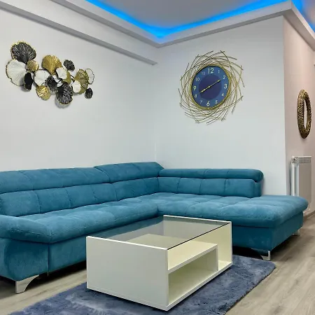 Camis Delux Apartment