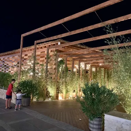 Апартаменты Camis Delux *