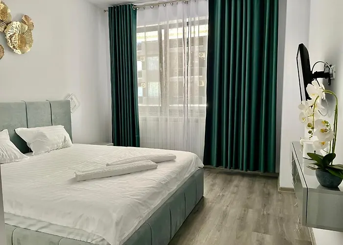 Апартаменты Camis Delux Нэводари